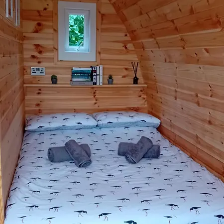 Fat Pete'S Pod Hotel Norwich Exterior photo