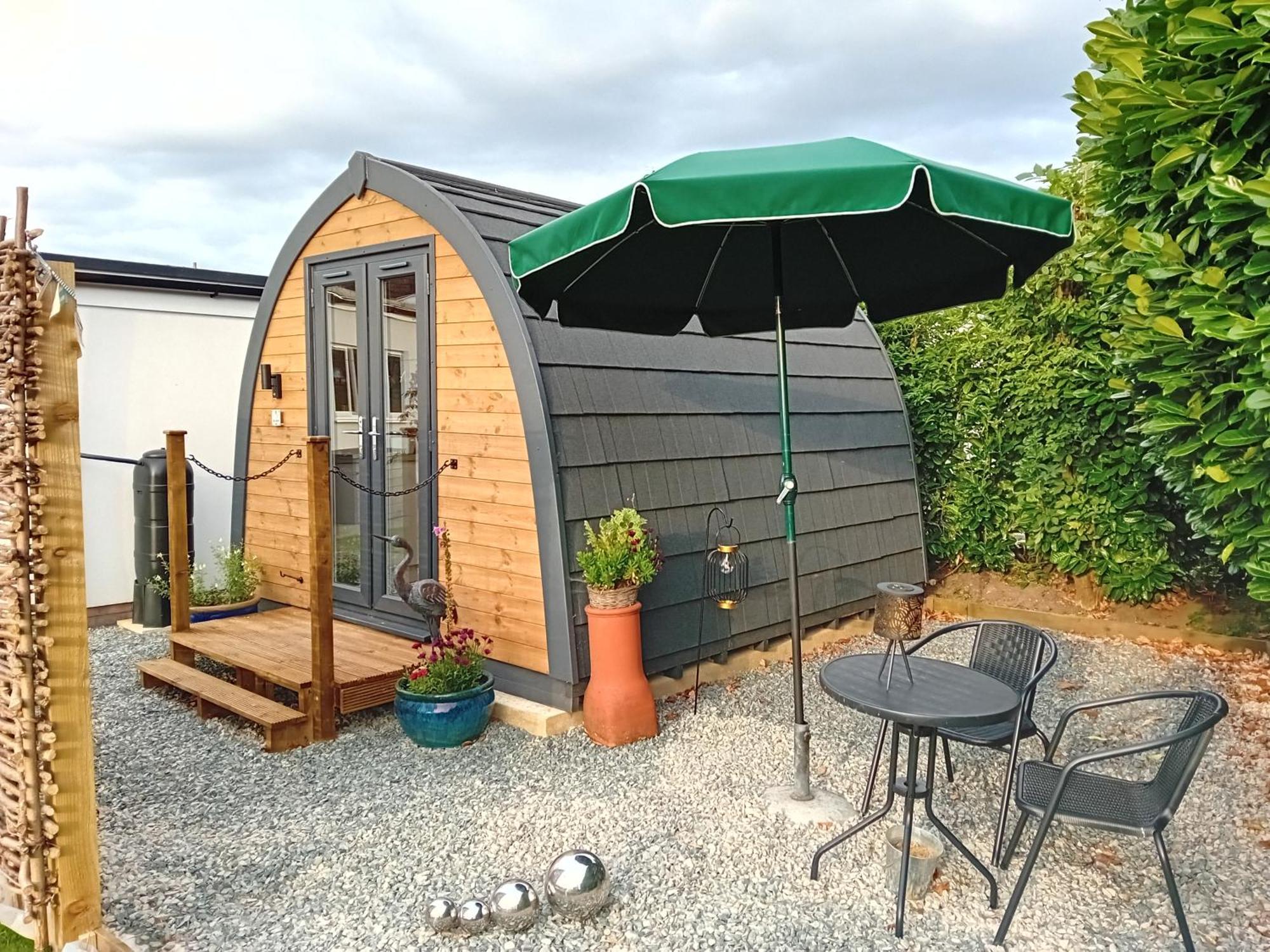Fat Pete's Pod Luxury tent